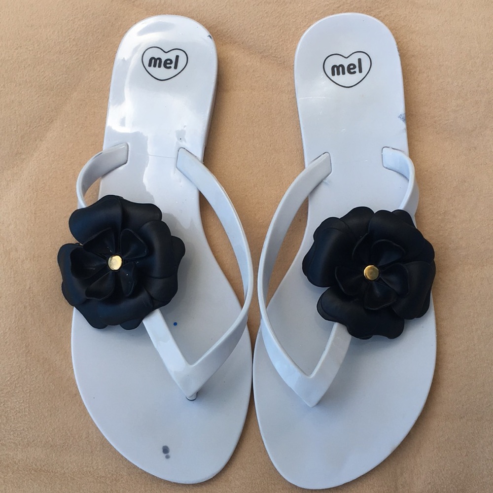 Mel by Melissa White with Black Flower Sandals